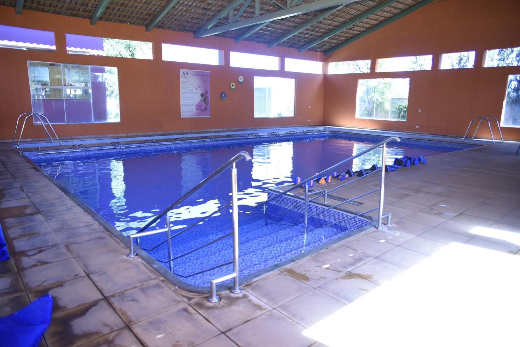 Rosa Spa E Pousada Aparecida de Goiania Luaran gambar