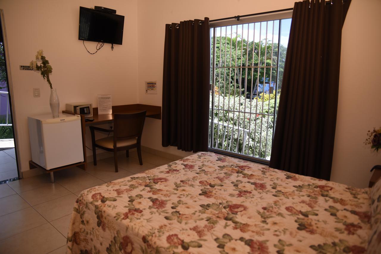 Rosa Spa E Pousada Aparecida de Goiania Luaran gambar