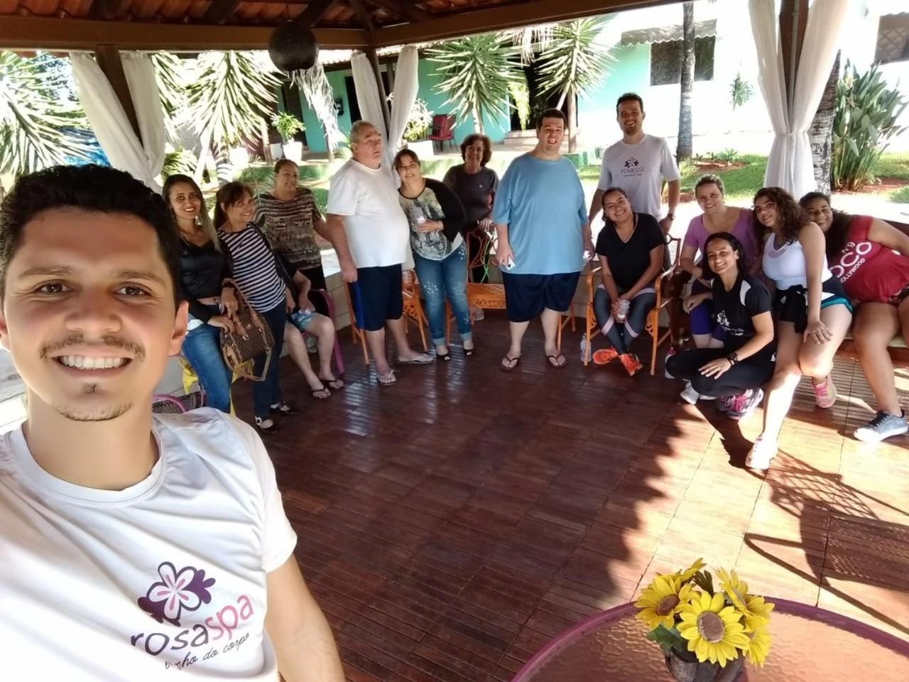 Rosa Spa E Pousada Aparecida de Goiania Luaran gambar